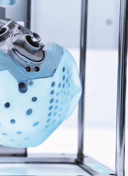 CARMAT, LE 1ER CŒUR ARTIFICIEL CO-DÉVELOPPÉ PAR MATRA ÉLECTRONIQUE